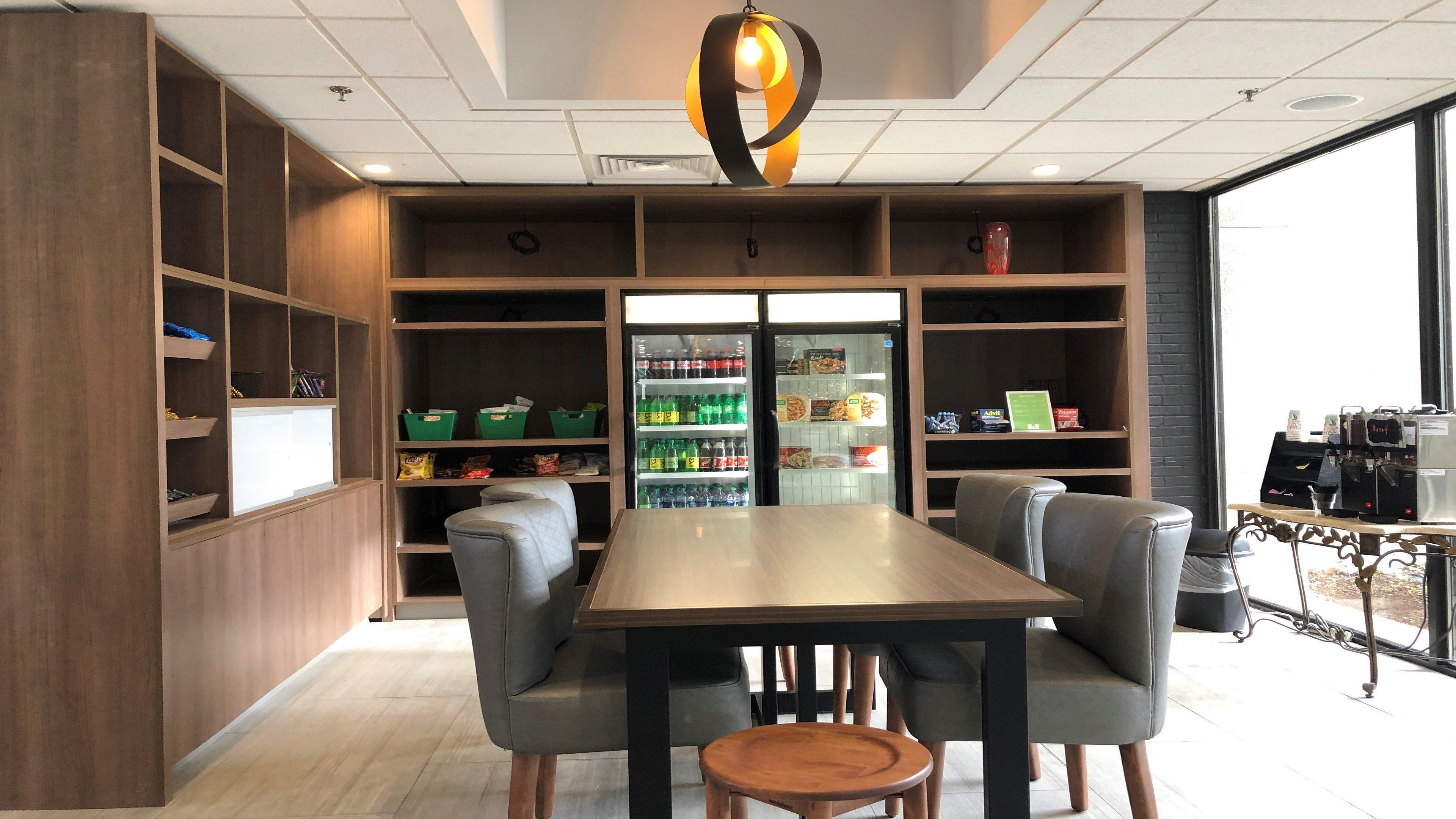 Holiday Inn Roanoke Airport - Conference Ctr By Ihg Exteriör bild