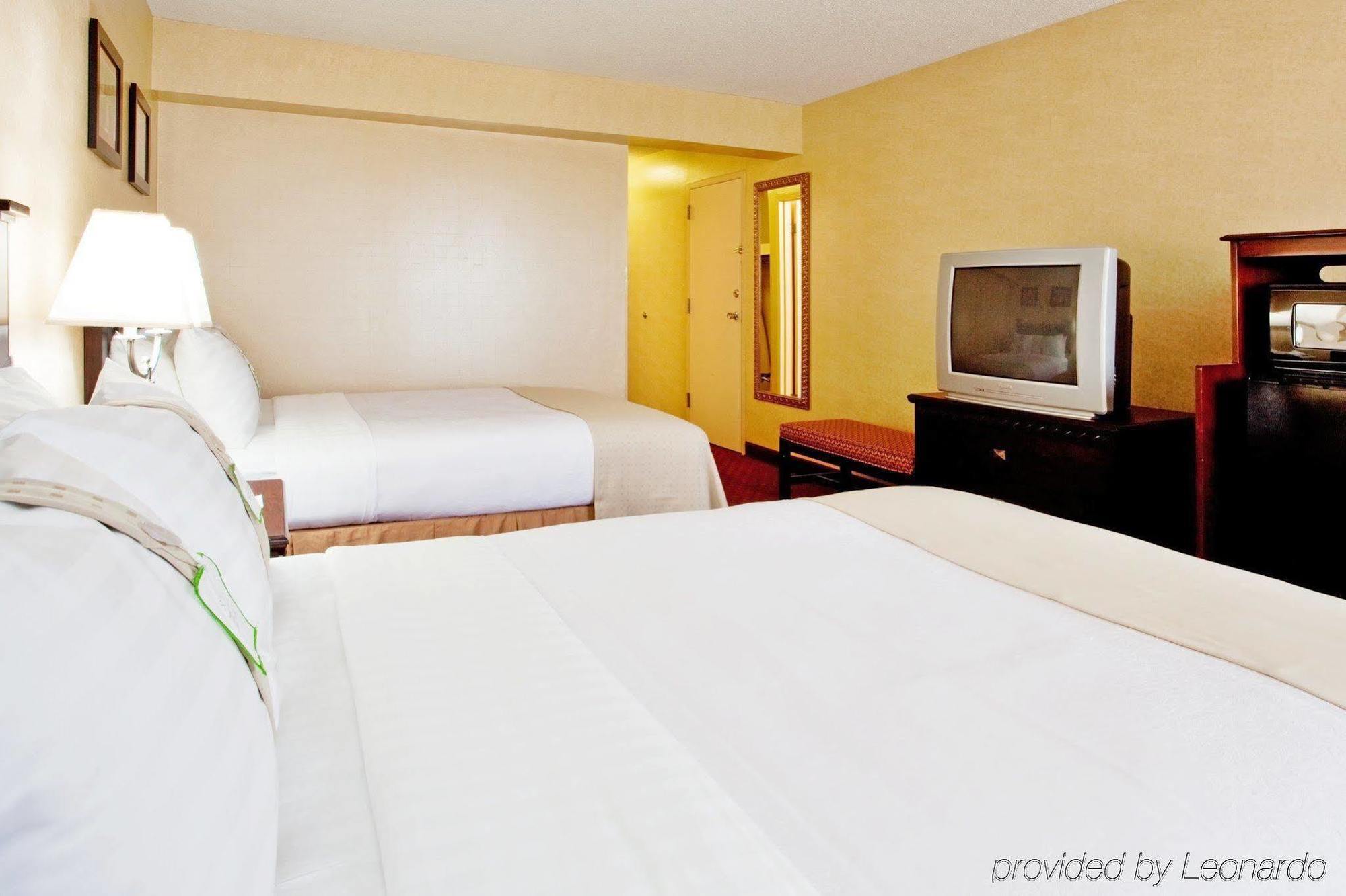 Holiday Inn Roanoke Airport - Conference Ctr By Ihg Exteriör bild
