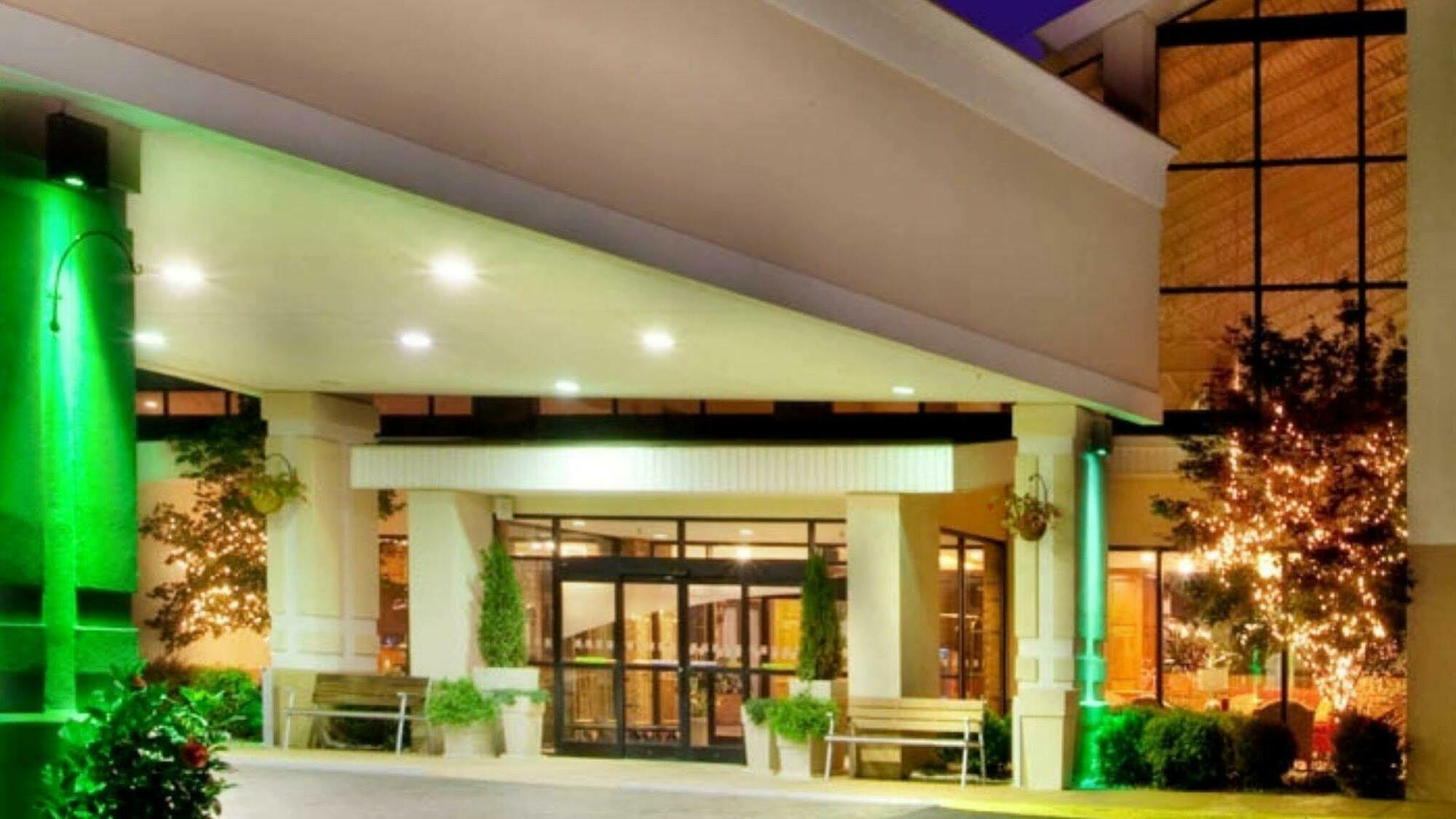 Holiday Inn Roanoke Airport - Conference Ctr By Ihg Exteriör bild